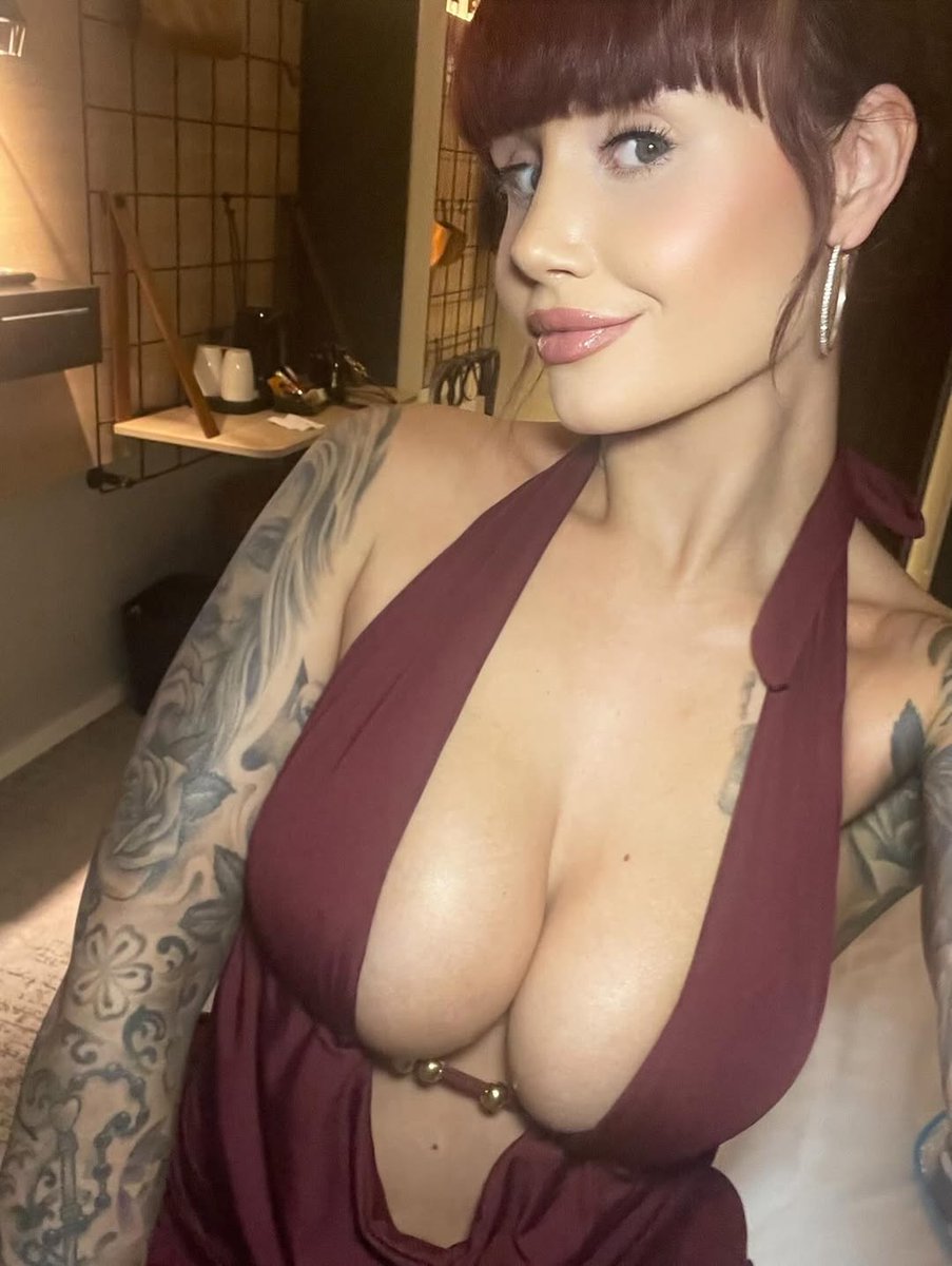 1010UKGirls's tweet photo. I think I'm in love ...

#chavs #altgirls #wankchat #chudai https://t.co/JPp1NRE1N3
