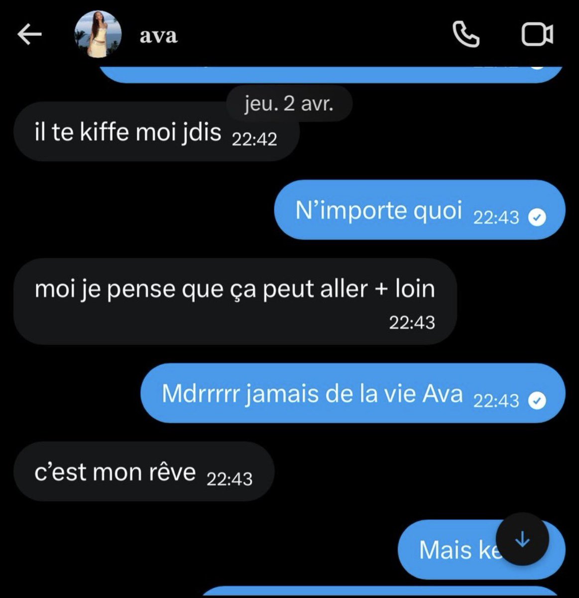 Il y a quelques jours, <a href="/_dreamyvibes__/">𝐚𝐯𝐚</a> a dit à <a href="/AmaLight_/">Amy. 🕷️</a> qu’elle pense que <a href="/rafobn/">𝗿𝗮𝗳</a> veut plus que du sexe avec elle… Raf, l’ami d’Ava qui lui a pourtant dit ne rien ressentir pour Amy de façon assez claire. 

Décidément, Ava a une drôle de conception de l’amitié on dirait.