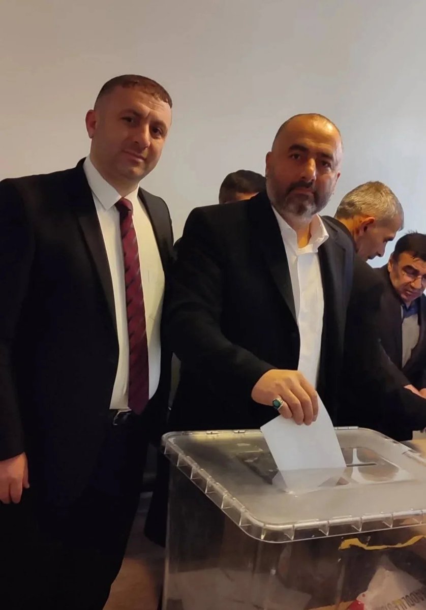 GelecekT22243's tweet photo. Gelecek Partisi Karatay ilçe Başkanlığı genel kongremizi hayırlısıyla tamamladık Karatay ilçe Başkanlığına Sayın Bayram Özkurt bey seçildi. Partimize ve Konya'mıza hayırlı uğurlu olsun. https://t.co/NtqtA6Xfij
