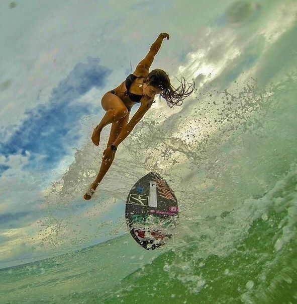 surfingisgod's tweet image. Catching air. 🌊🤙
#surfing #beachvibes #summer2026 #extremesports #oceanlife