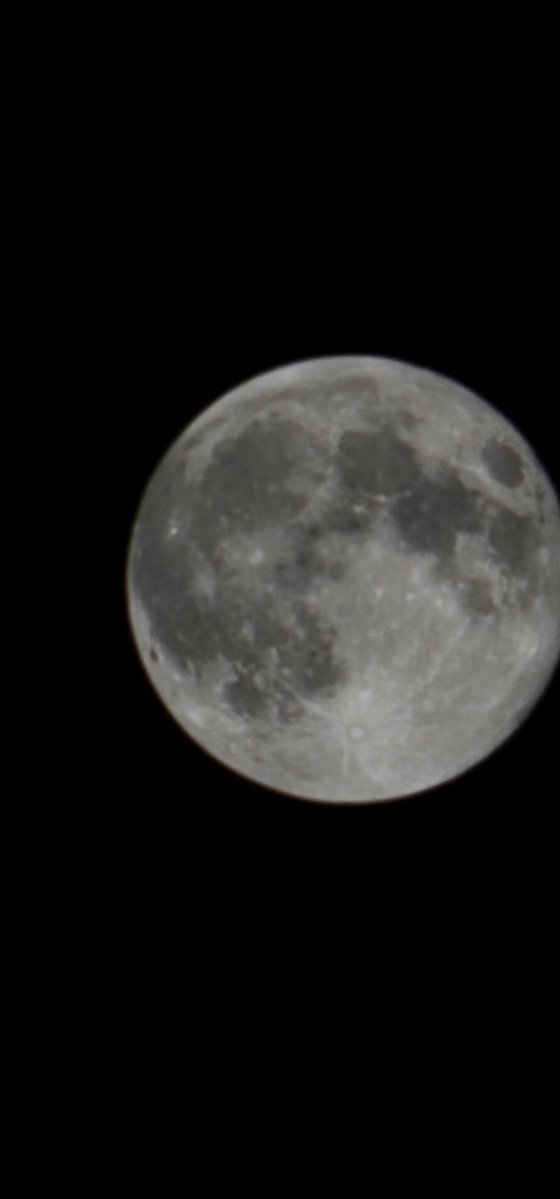 لمّاح tweet media