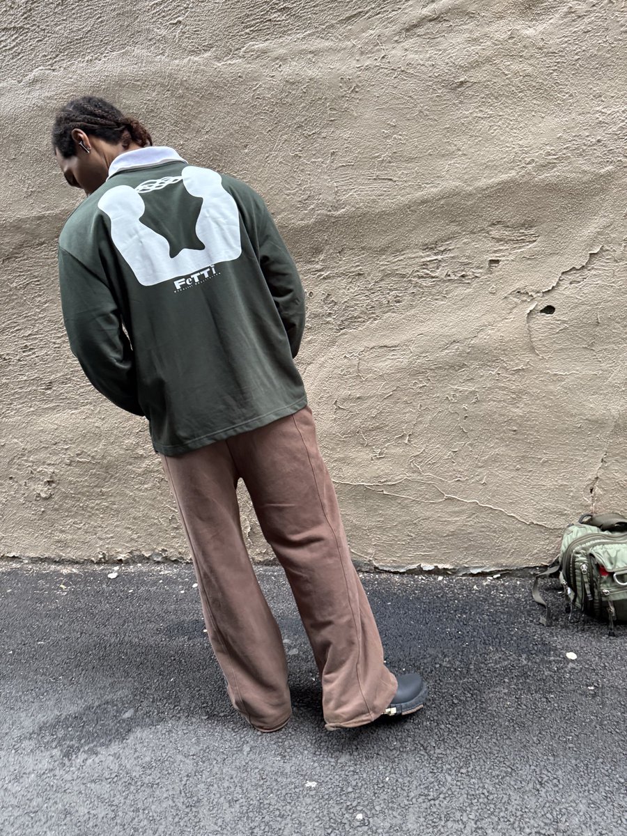 Bbbhives tweet media