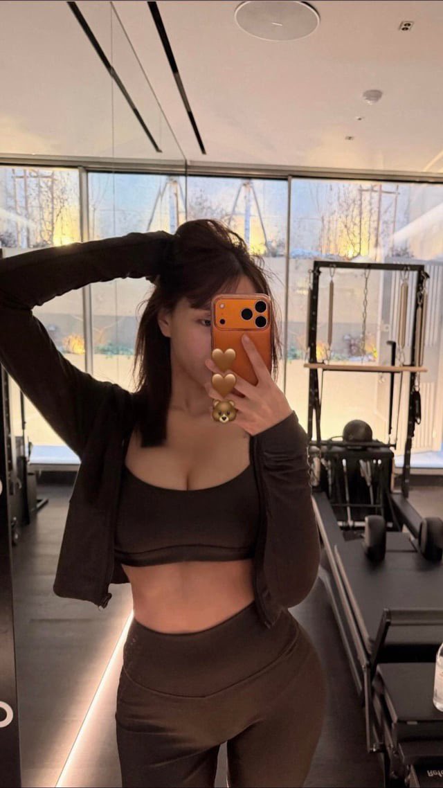 Twicelvr tweet media