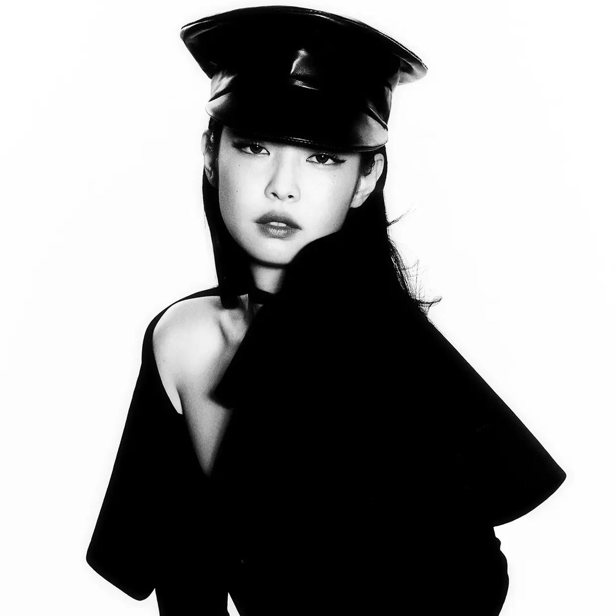 chart data tweet media