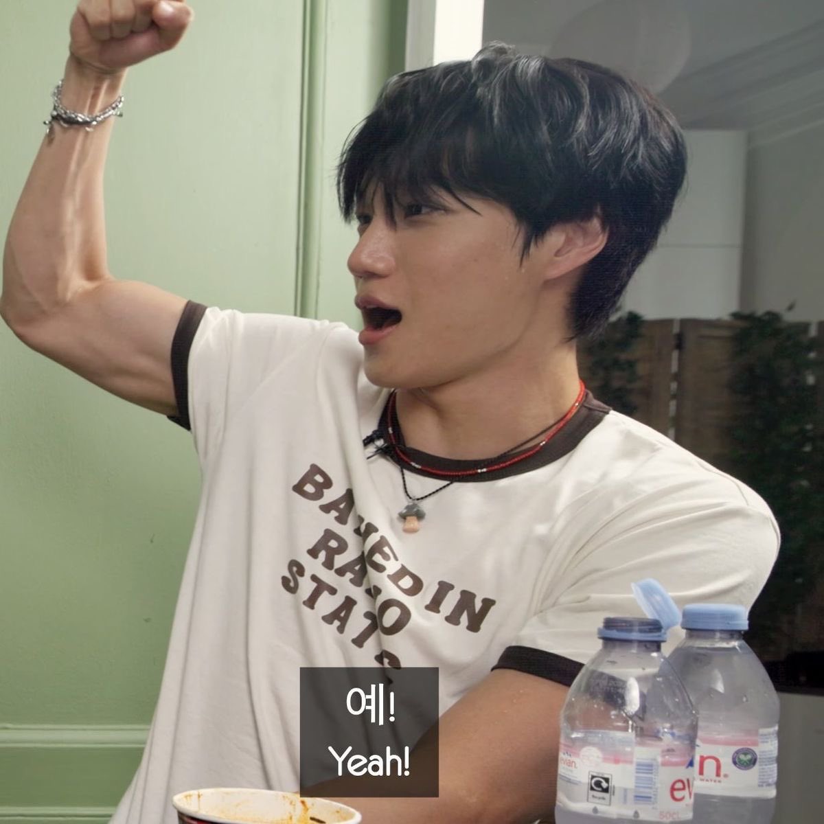 daily jongin tweet media