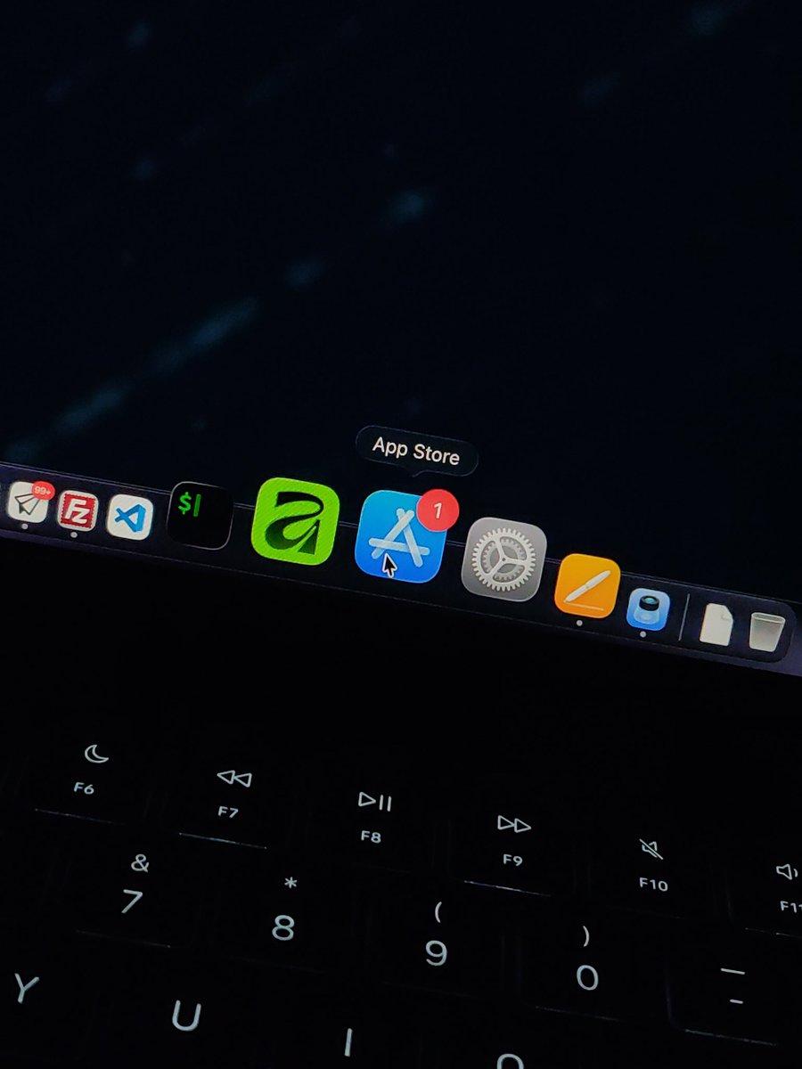 nil 🌴🇲🇬 tweet media