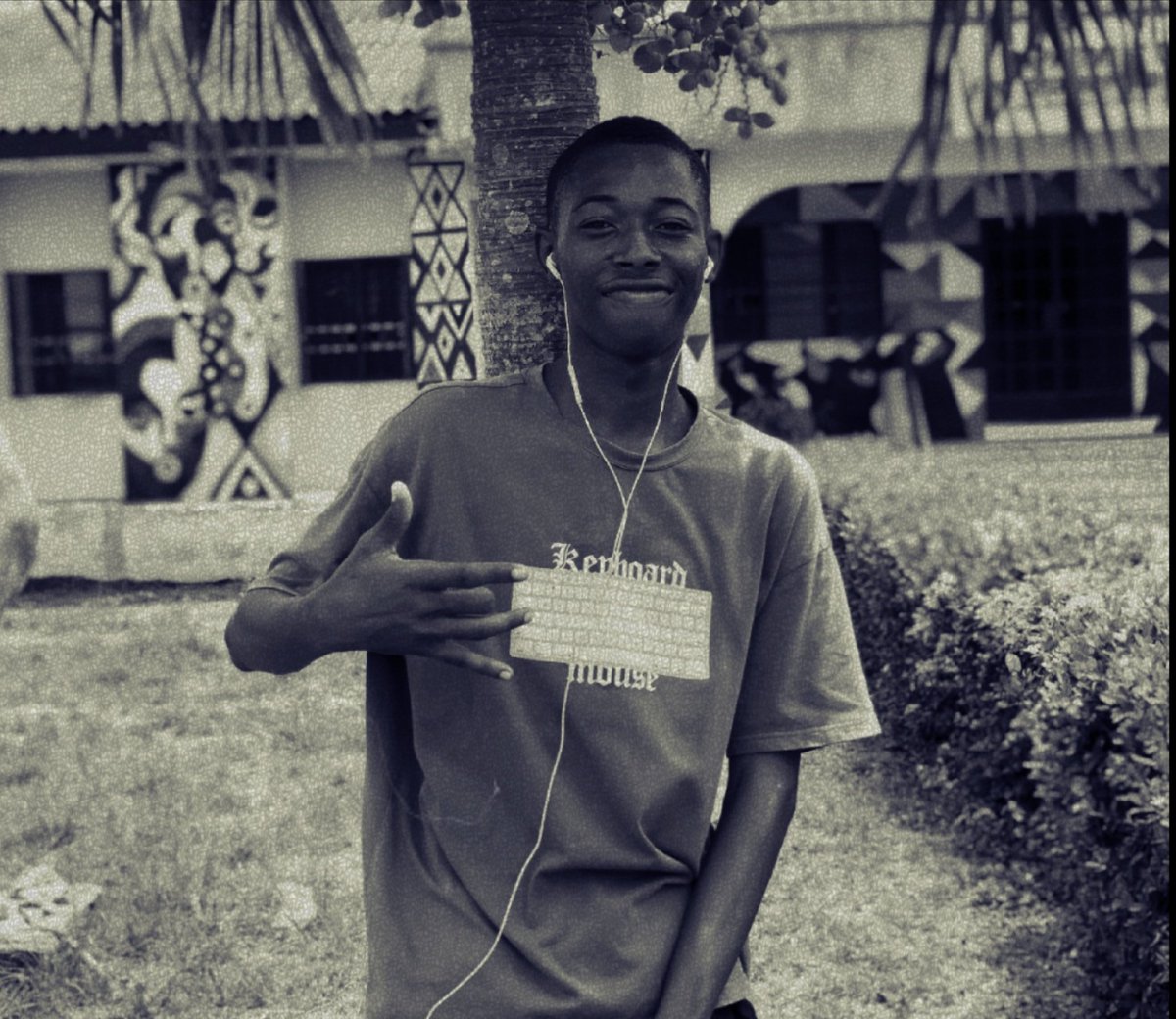 Dêmīlådê bãçkùp 🤡 tweet media