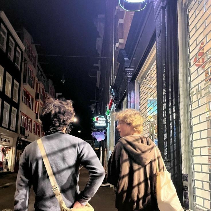 Renee🌈 tweet media