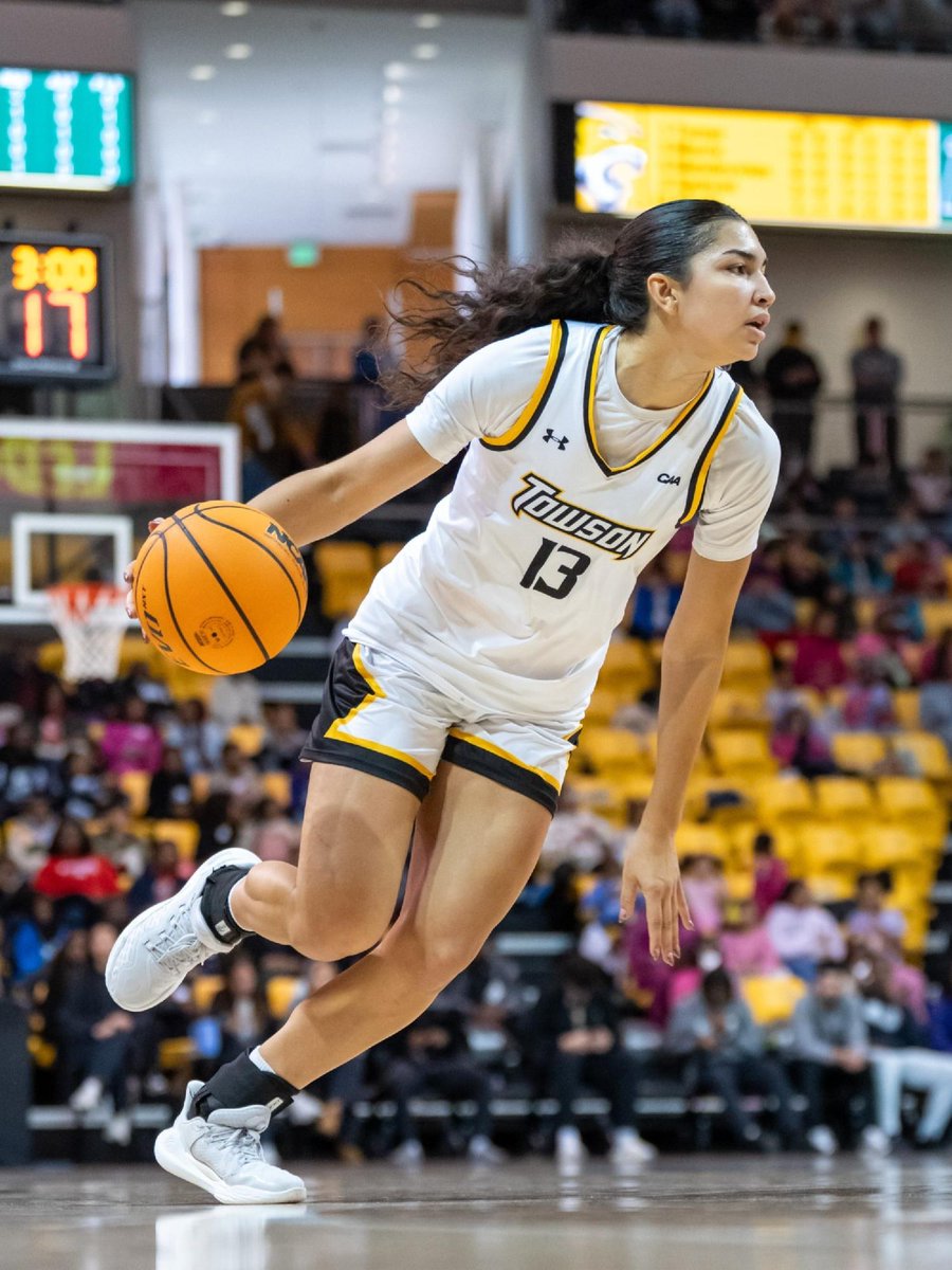 TowsonU's tweet image. Celebrating Tigers who perform inside and outside the classroom!🐯  #NationalStudentAthleteDay #studentathletes