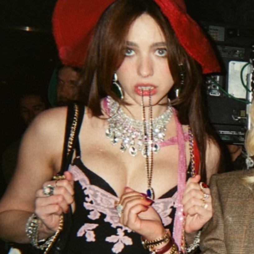 jujuba. 🪭 tweet media