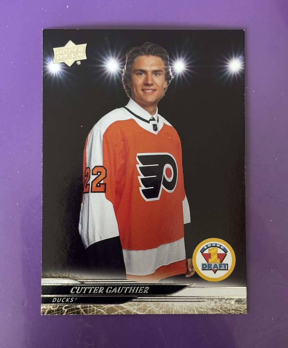 iris⁸⁰ ◡̈ tweet media