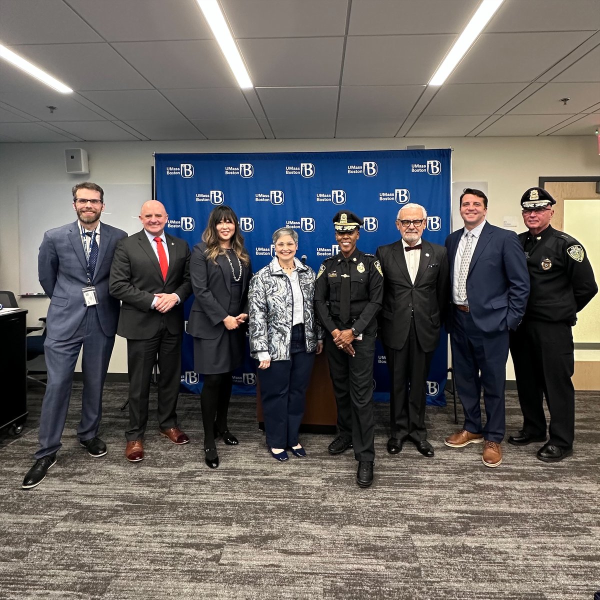 EOPSS's tweet photo. Today, Secretary Kwon and @MassStatePolice Colonel Noble joined @UMassBoston to celebrate their new Police Station! This modern facility strengthens campus safety, officer wellness, and interagency coordination.

Congrats to Chancellor Suarez-Orozco, Chief Lloyd, and the UMass Boston community!