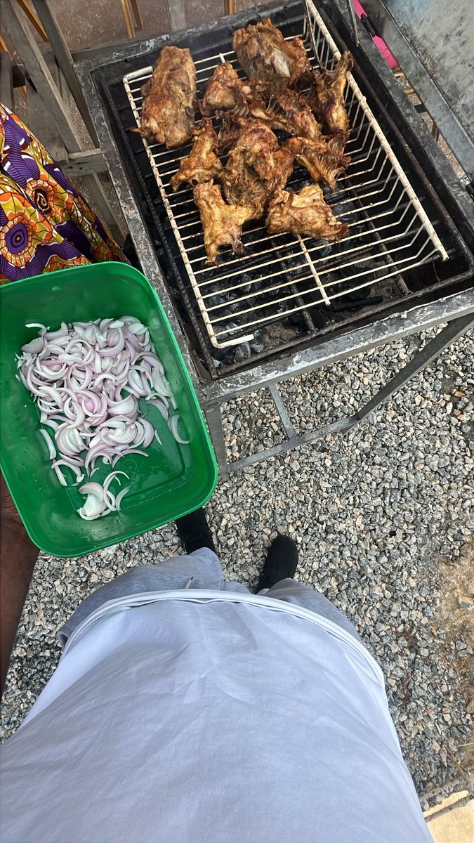 jebill• tweet media