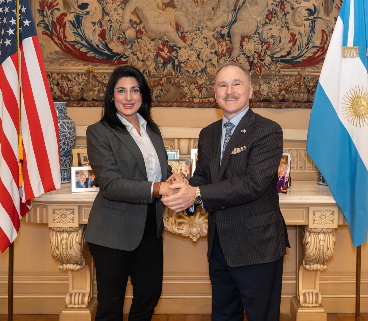 Embajador Peter Lamelas tweet media