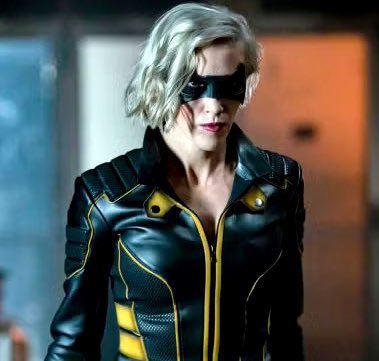 ARROW star Katie Cassidy confirms Marc Guggenheim admitted they made a mistake killing off Black Canary when he asked her to return. 

“Would you come back as a series regular? I think we may have made a mistake.'” And then I was back and better than ever and happy.”’

(Via: