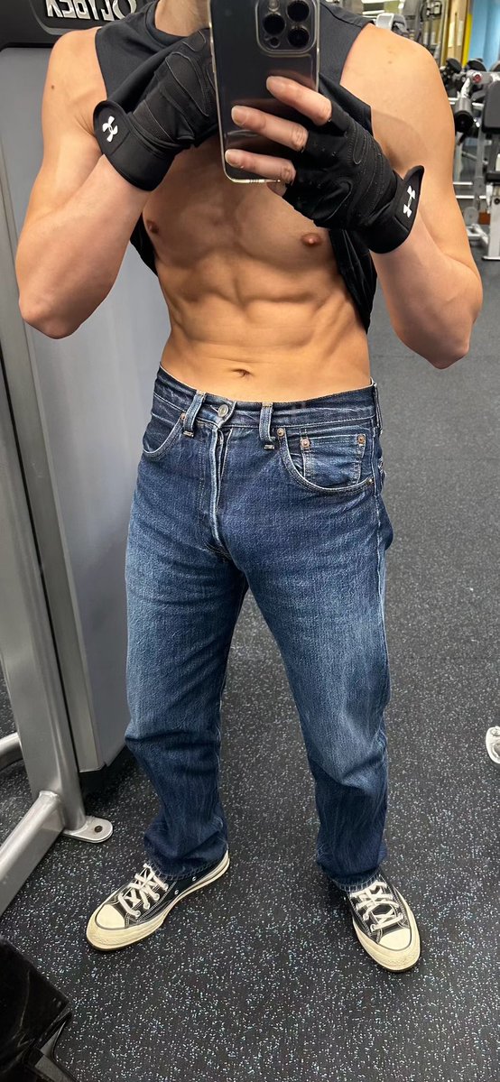 大奶罐 tweet media