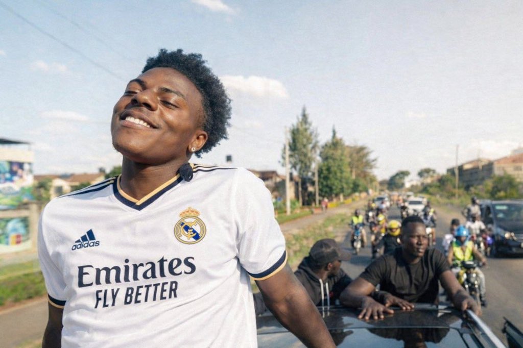 Visual Vee tweet media