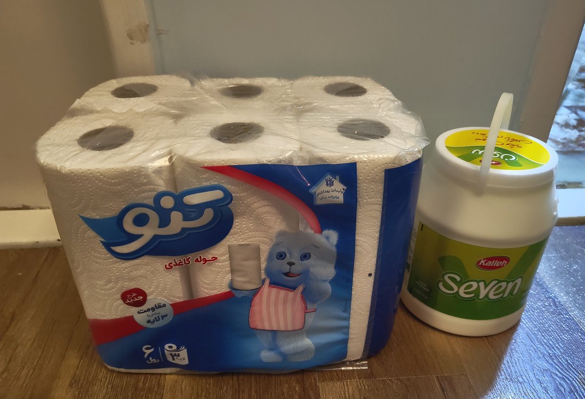 تنسی‌تاکسیدو  tweet media