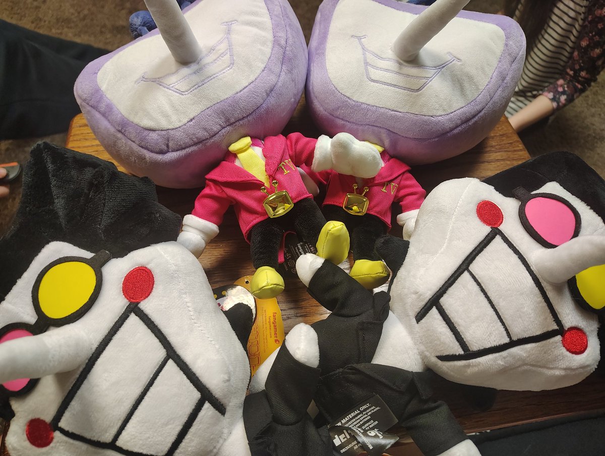 tart quilt tweet media