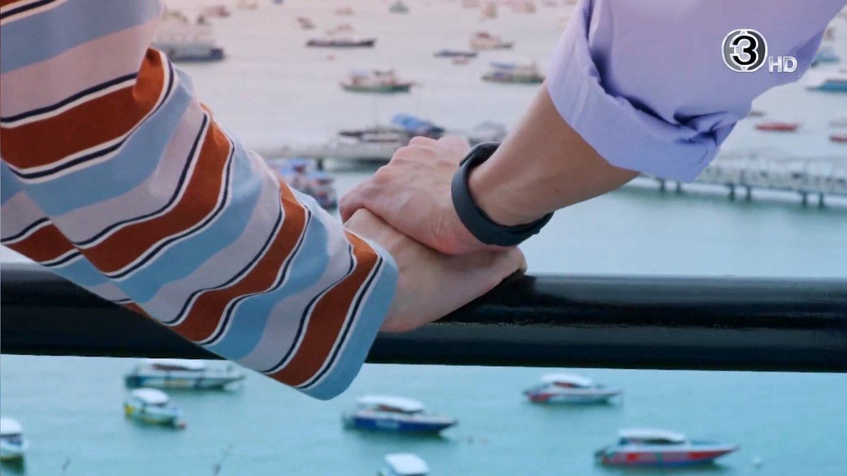 TEe's PLAYROOM tweet media