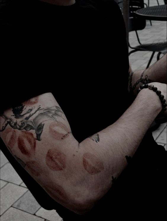 𝕾𝗛𝗔𝗡𝗡𝗢𝗡 tweet media