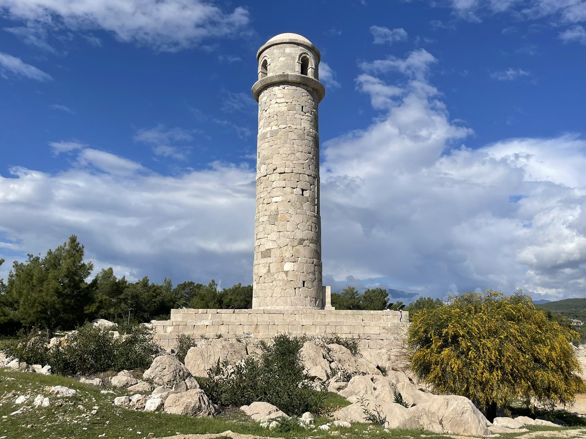 This afternoon, (re)exploring Patara. I was wearing one of my Hadrian T-shirts to commemorate Hadrian’s visit to Patara in AD 131. So glad to finally see the ancient lighthouse after its restoration. It was originally built by Nero. #ArchaeologyTravel

—-

Patara became a major