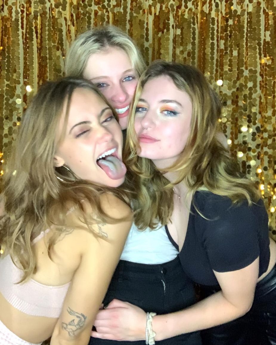 Ella Purnell Files tweet media