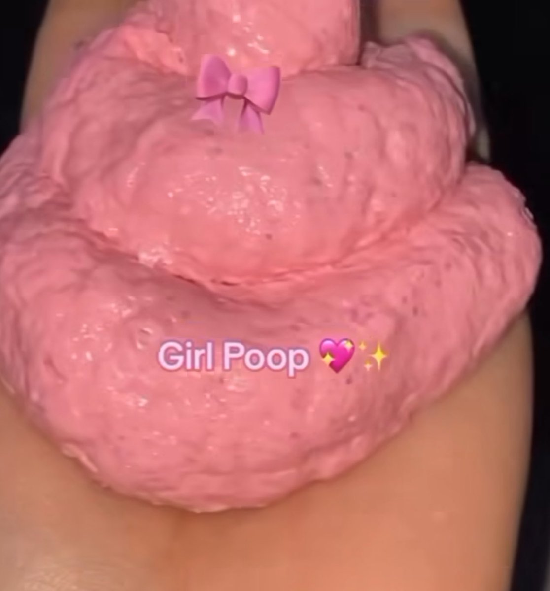 c1nn4mon3's tweet photo. @Goddessjaybby hehe hot girl shi 🎀 😘🧎‍♂️ https://t.co/n6mPKnJaHC