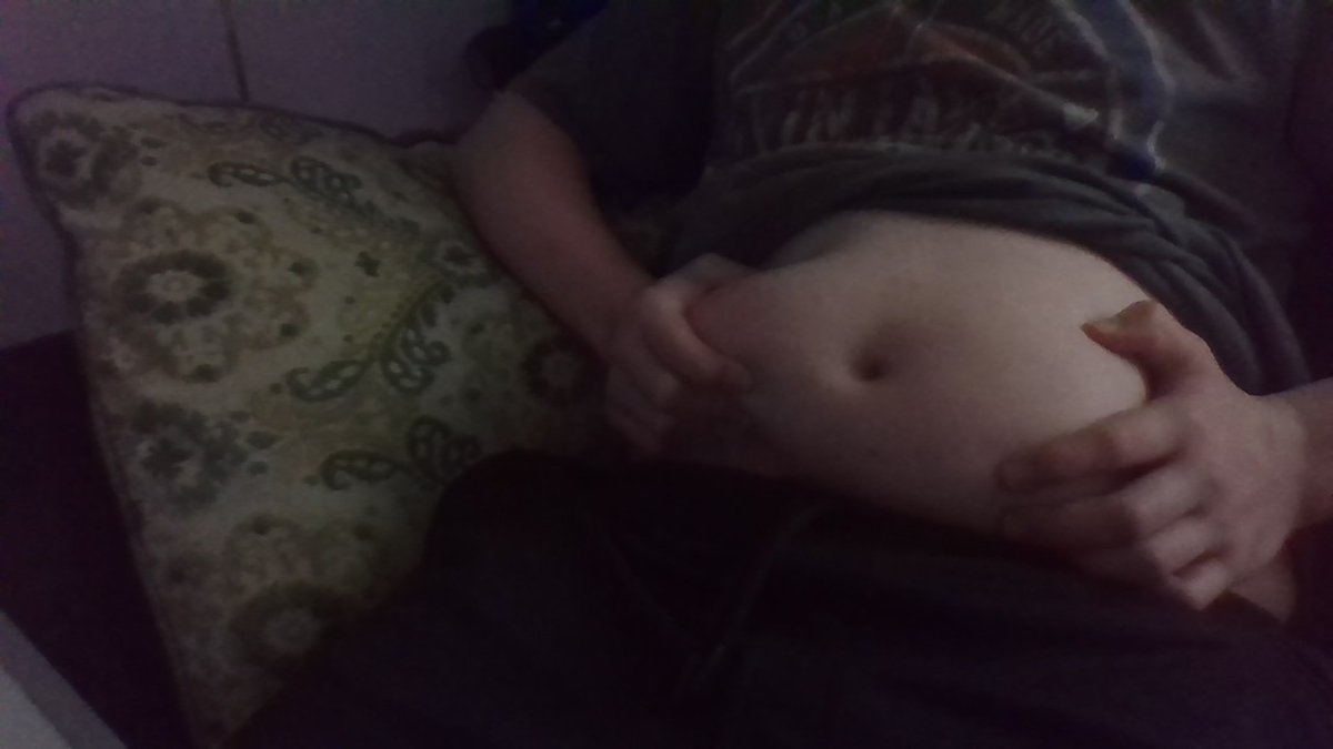 furry tummy tweet media