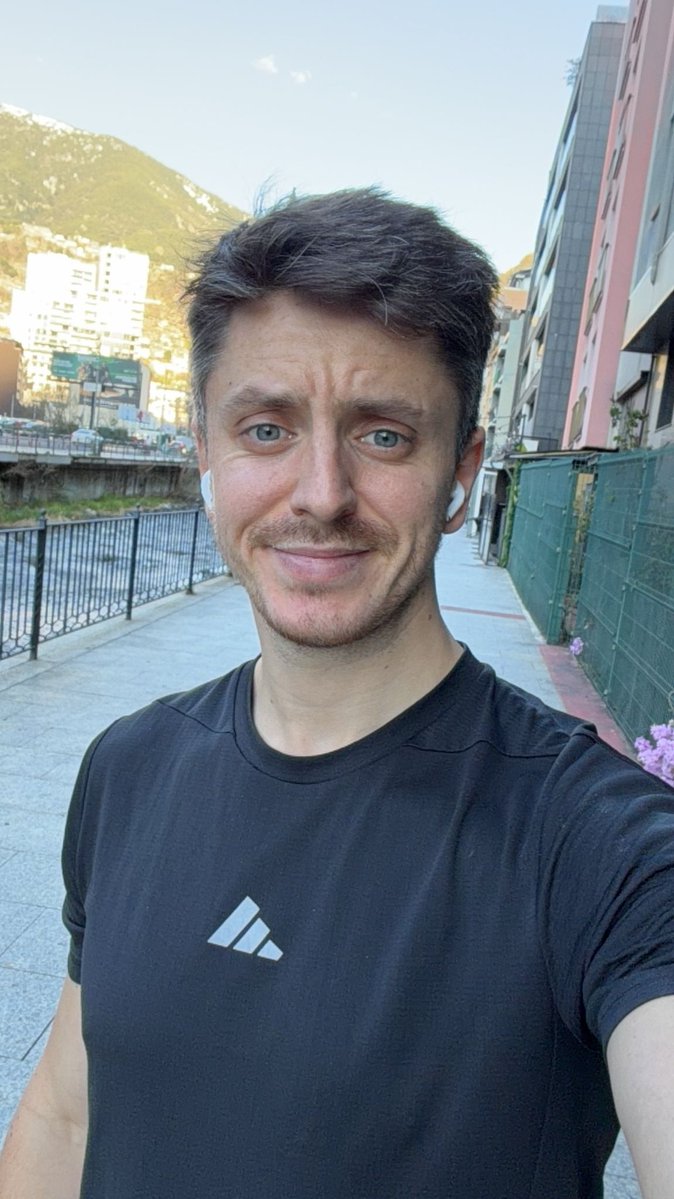 Dan Madesclaire tweet media