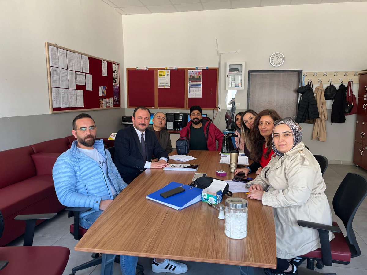 METİN ÖKSÜZ tweet media