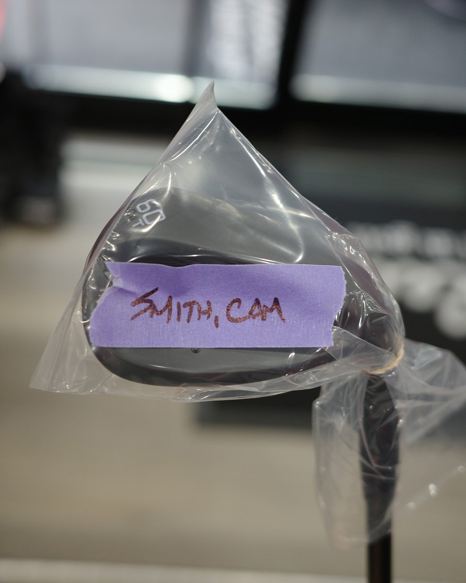 Titleist's tweet image. Mondays in Augusta.

#TeamTitleist