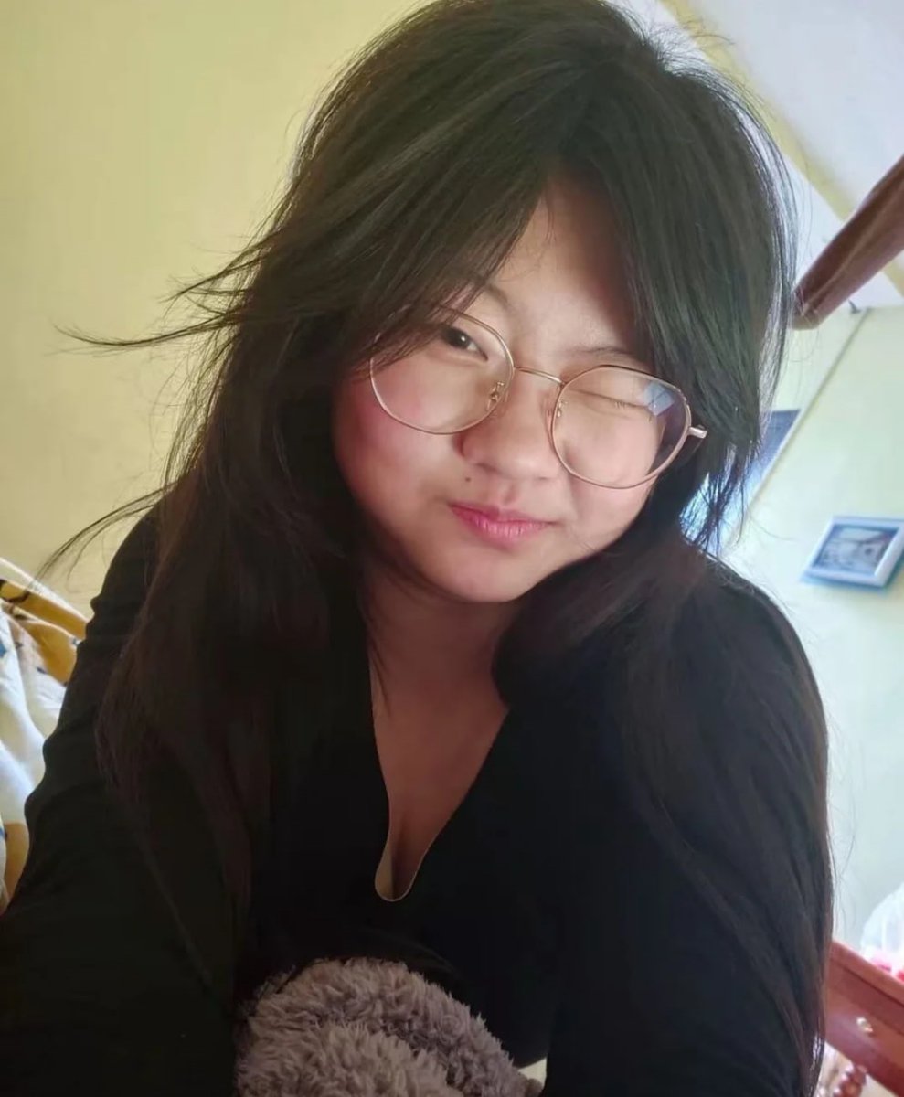 肉嘟嘟的玲玲 tweet media