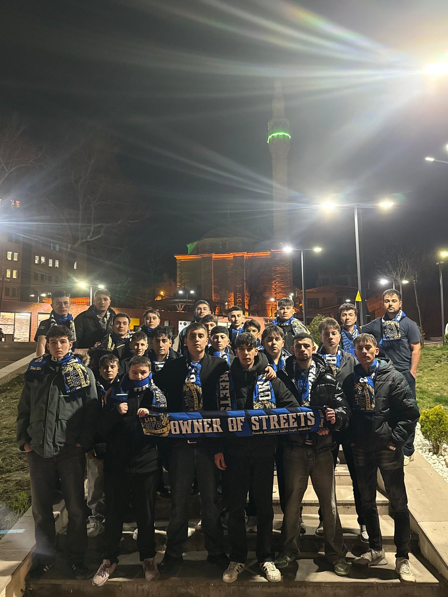 LİSE GFB tweet media