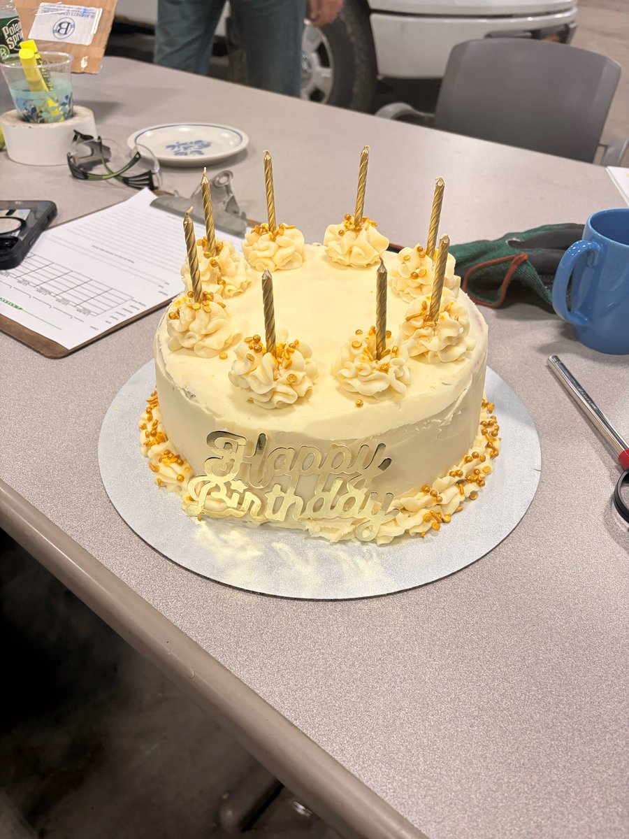 LamarBuffalo's tweet photo. Last week we got to celebrate our amazing General Manager, Jim Kiblin's, birthday! We can't thank him enough for all he does for us and the office! We had so much fun!!

#LamarAdvertising #birthday https://t.co/cOss3ZCOHT