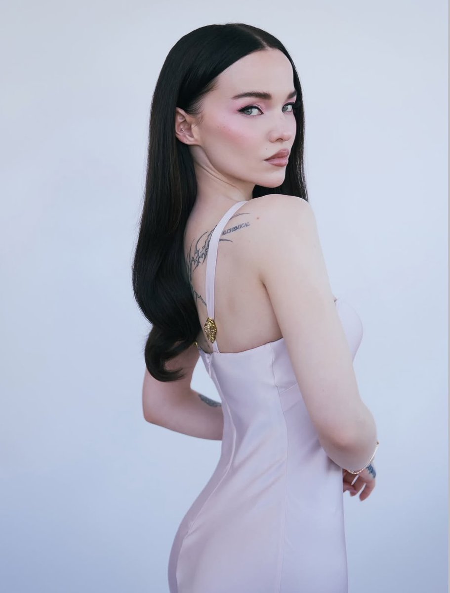 GoldenSeries tweet media