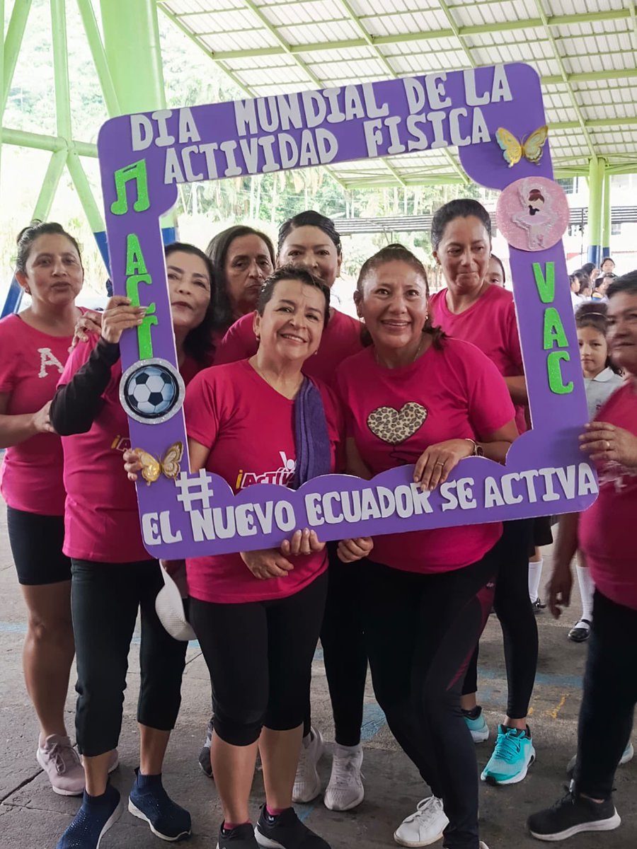 Educación Zona 7 tweet media