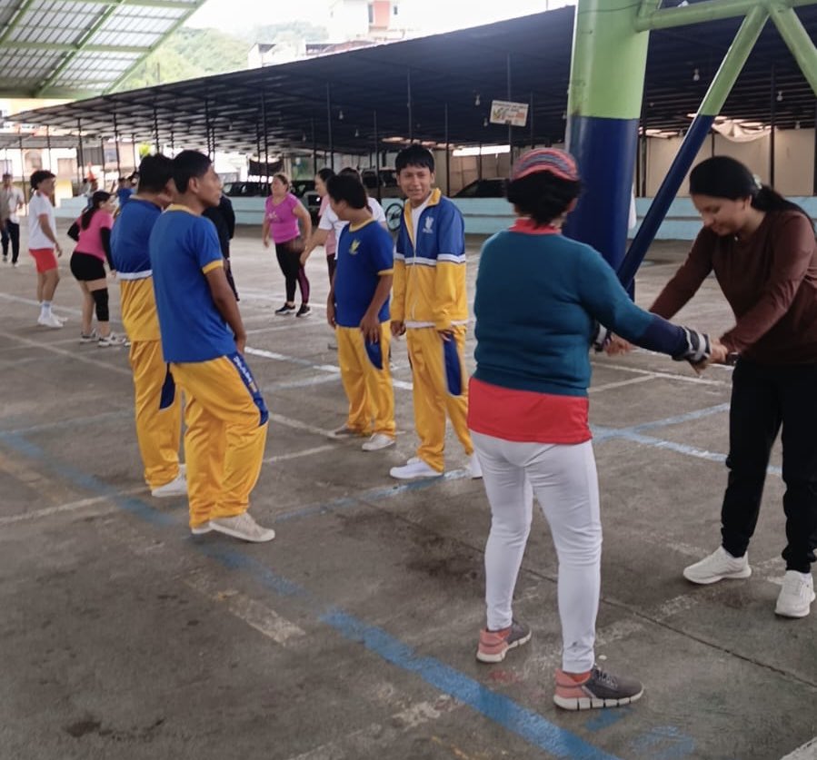 Educación Zona 7 tweet media