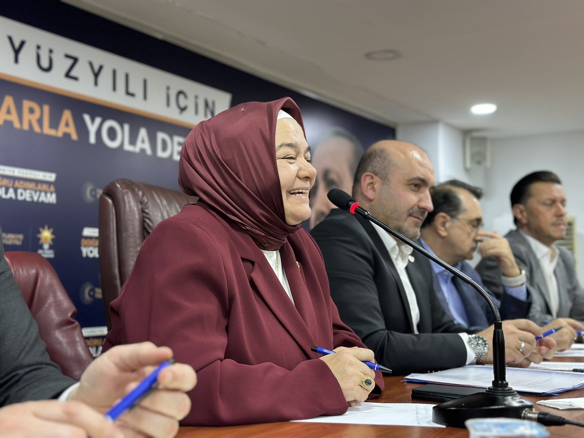 Ayşen Gürcan tweet media
