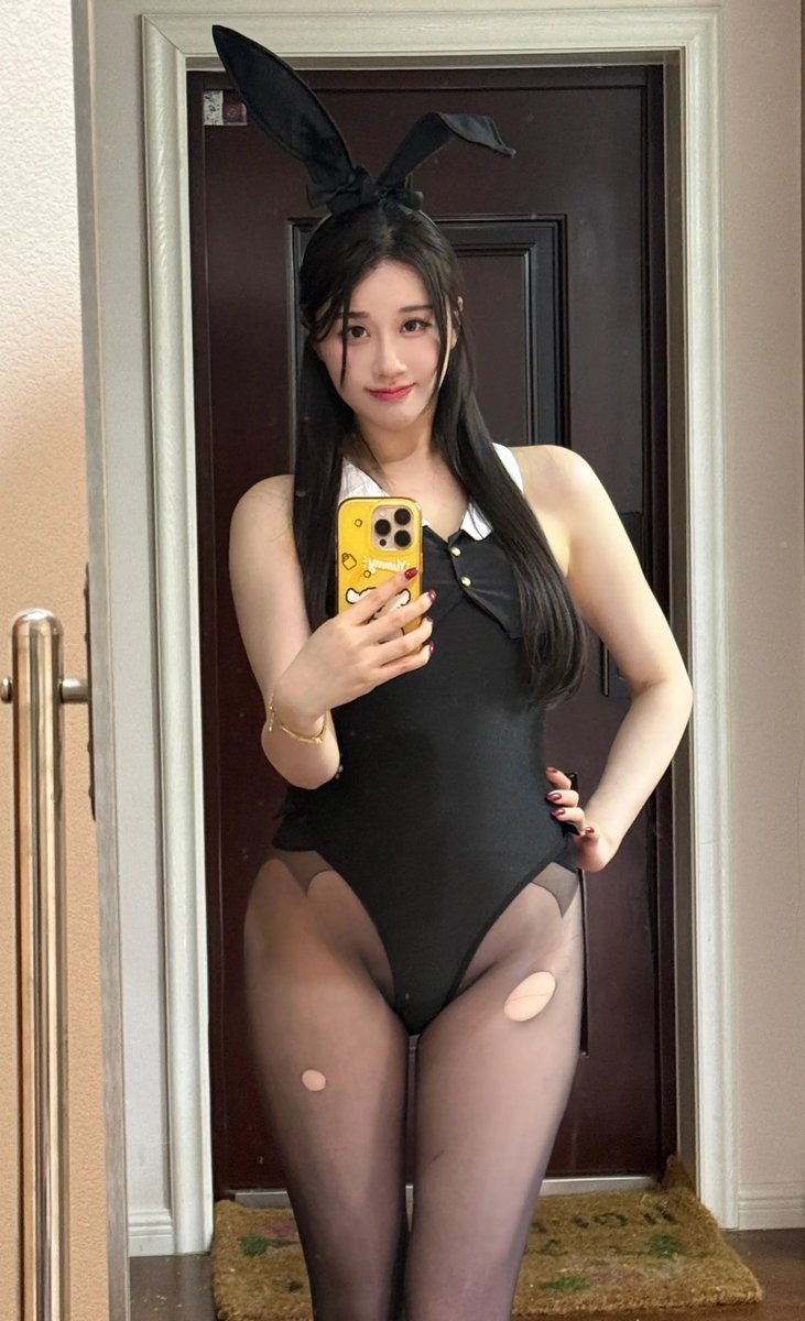 轩子巨2兔 tweet media
