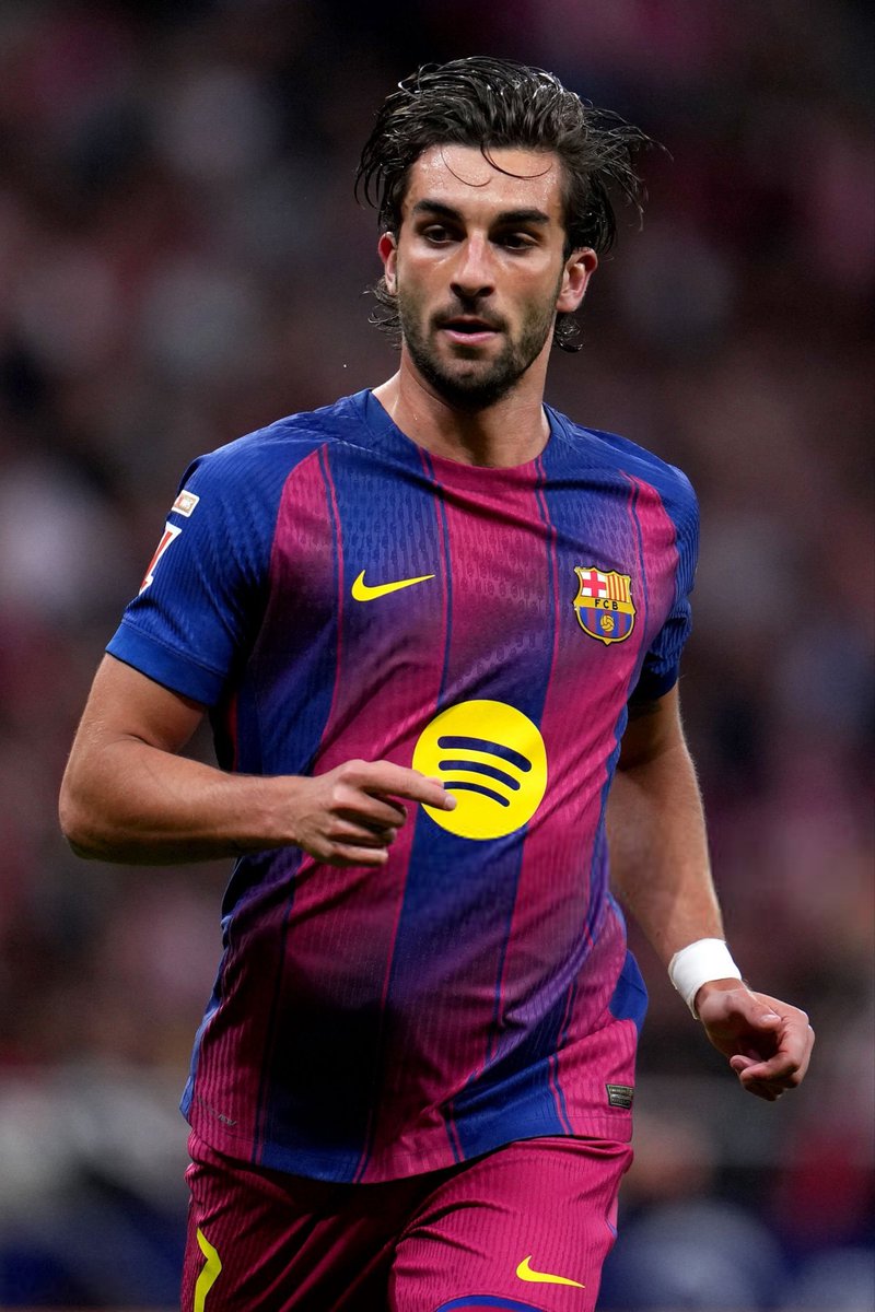 FCB World tweet media