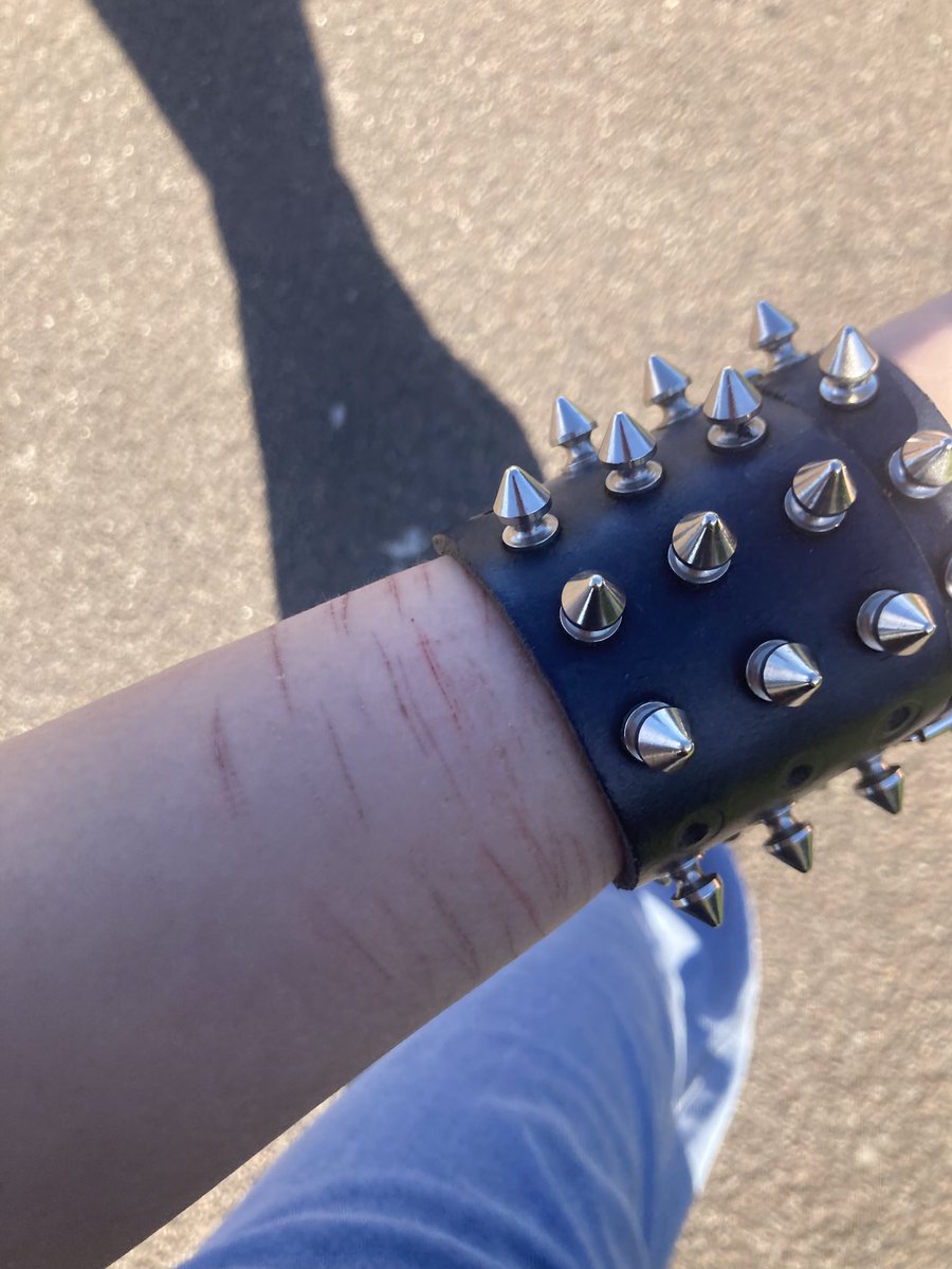 𝘔𝘤𝘊𝘢𝘳𝘵𝘯𝘦𝘺 𝘰𝘧 𝘴𝘩𝘦𝘥𝘵𝘸𝘵🪲🍏 tweet media