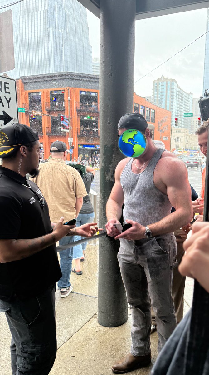 Sink Piss tweet media