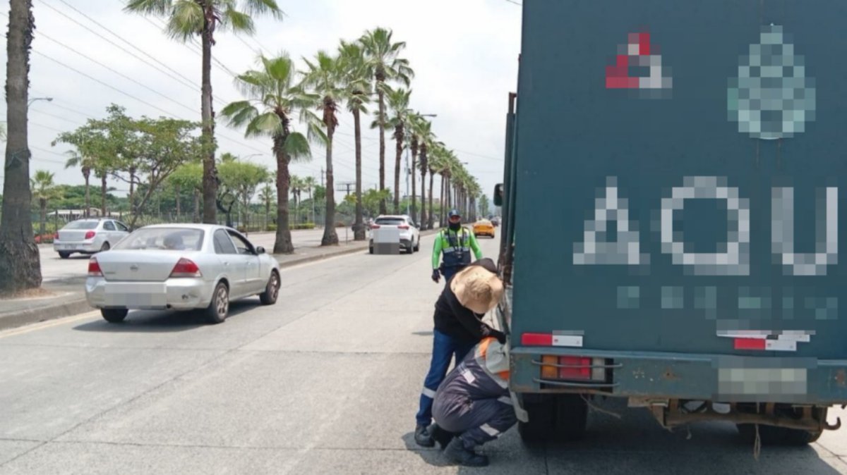 ATM TRÁNSITO tweet media