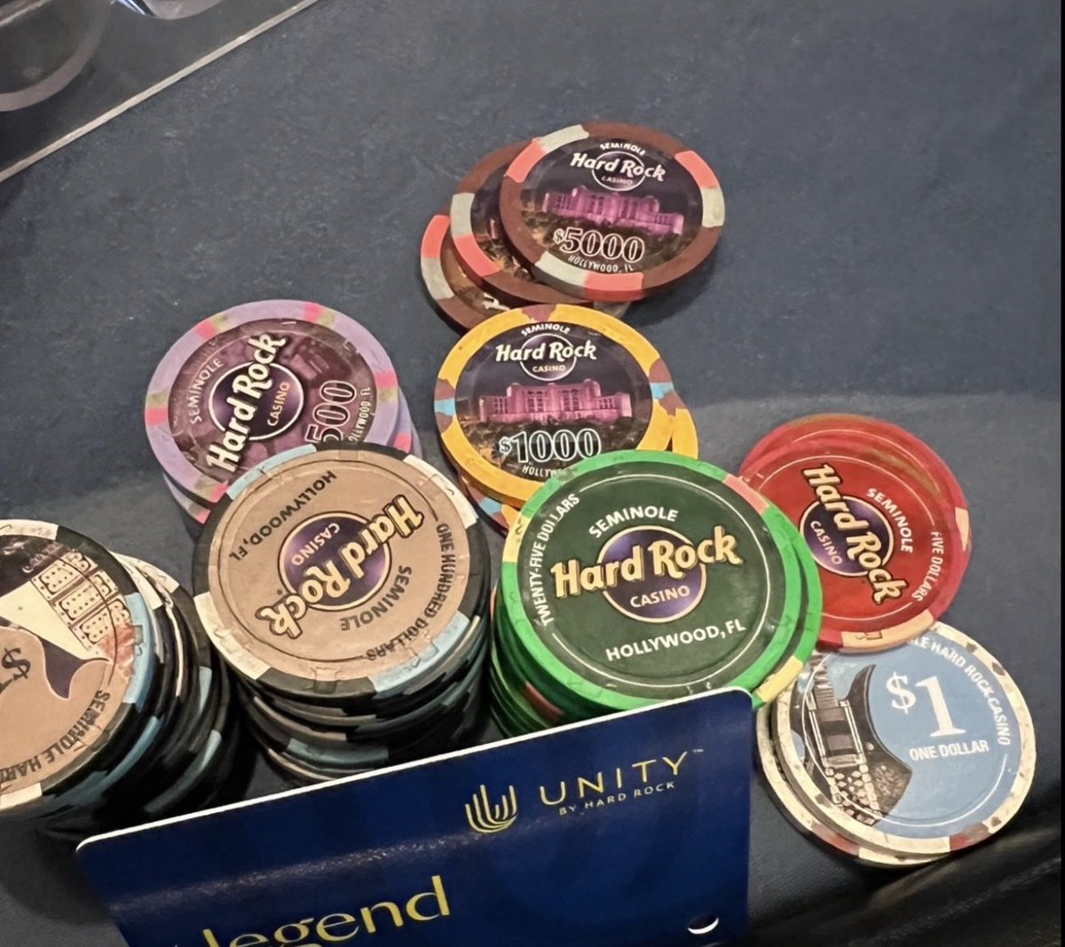 Man of the Library 📚 tweet media