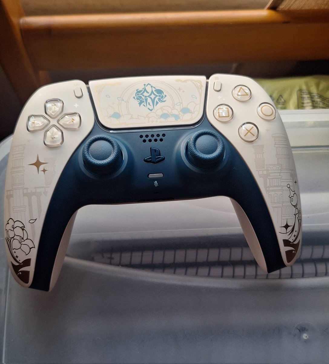 mari 𖦹 tweet media