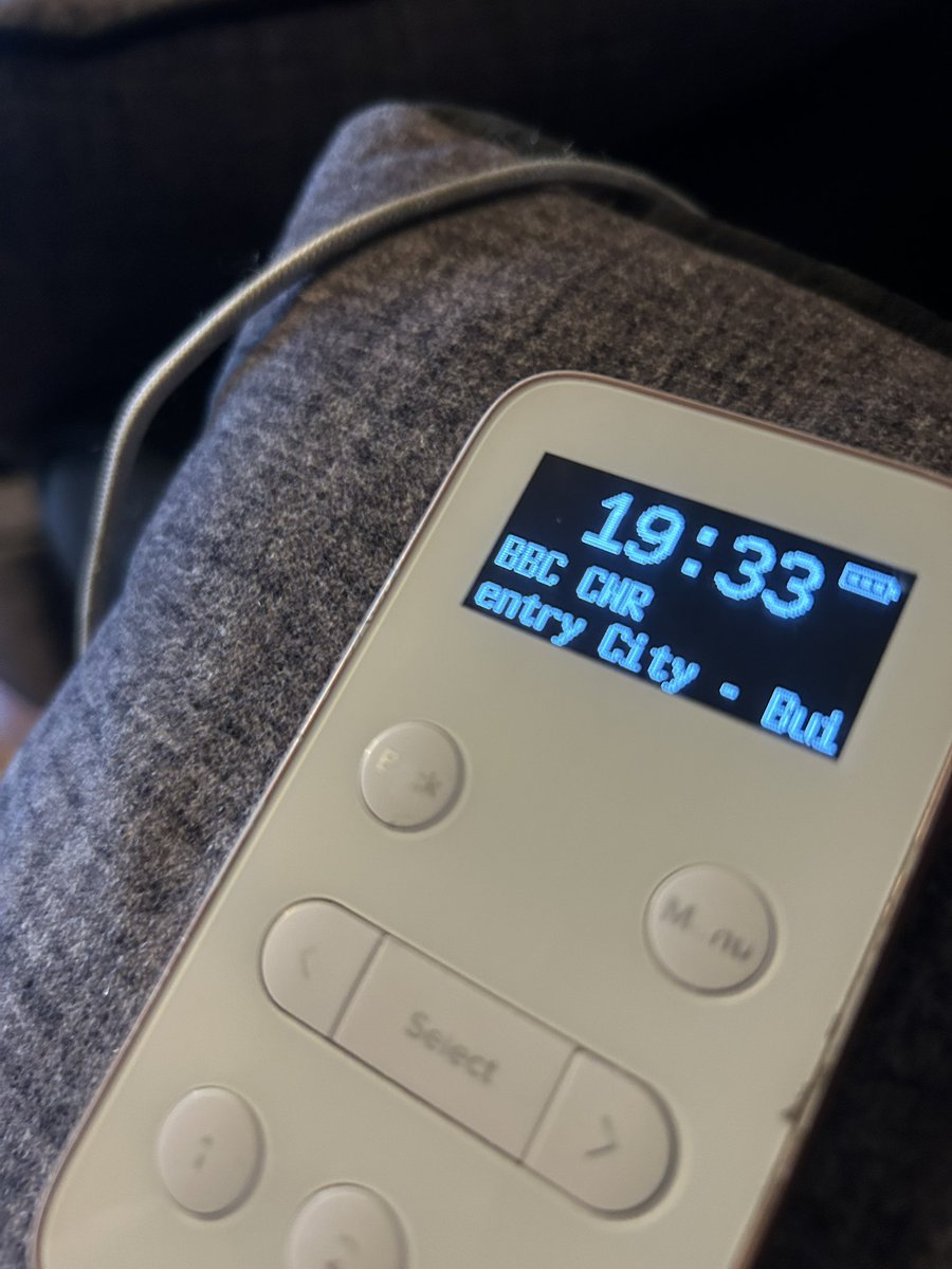 Martin Warren tweet media