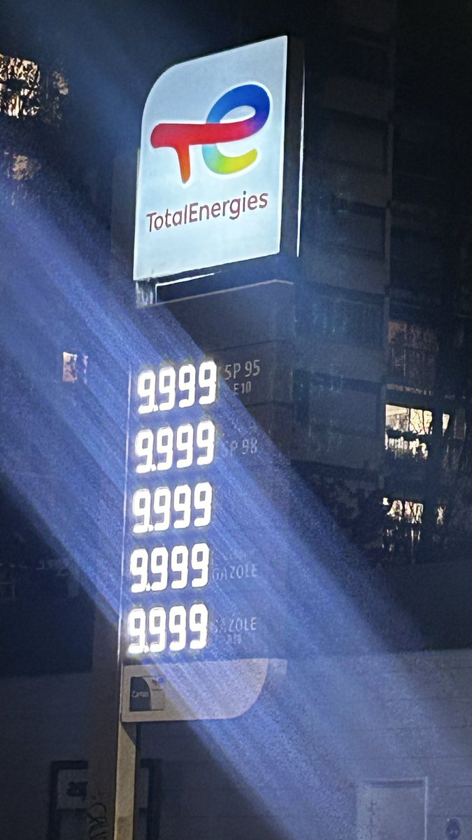 Scara🇹🇳🇩🇿 tweet media