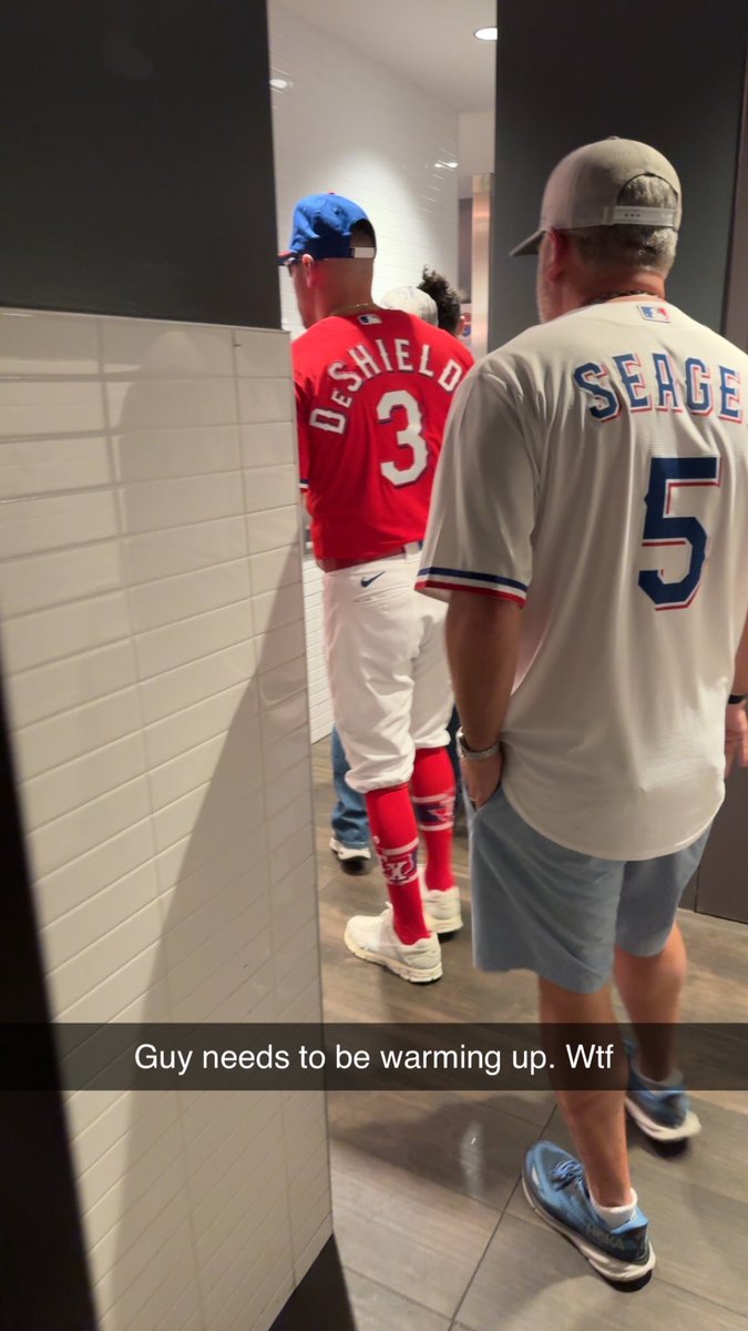 bailey ☻ tweet media