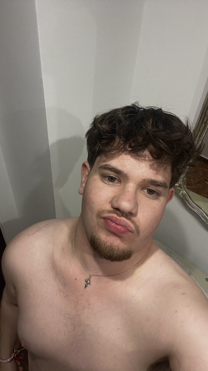 No puedo evitar poner morritos 😬